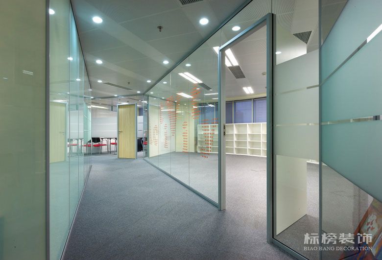 深圳廠房裝修，無塵車間裝修，深圳裝飾，深圳辦公室裝修
